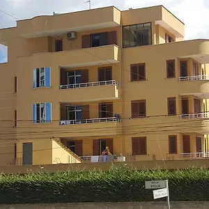  Apartment Cala Albania